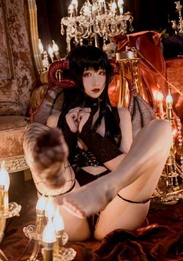 巨乳人妻風間由美上司_DVD高清視頻觀看