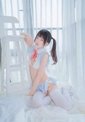 緊身貼衣裙教師波多野結衣_BD英語動漫在線觀看