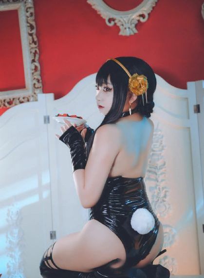 亞洲女人尿尿視頻_藍光高清全集免費觀看