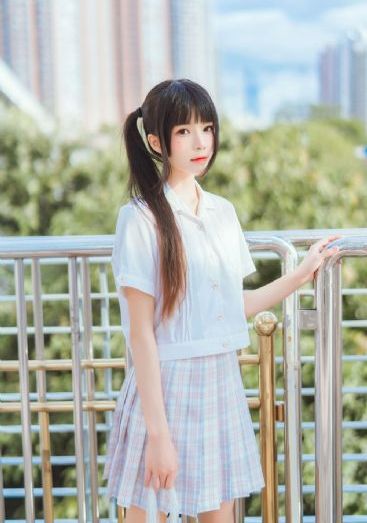 哈爾的移動城堡國語版免費觀看_4K免費在線播放