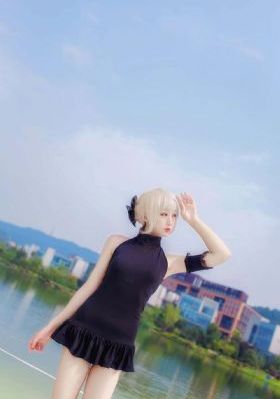 牛鞭擦進(jìn)女人下身真人視頻_720高清視頻播放
