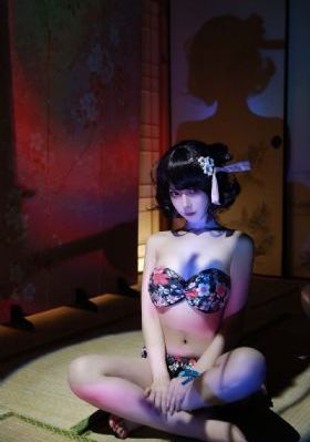 國產(chǎn)美女奶頭騷逼性感美女_藍光免費觀看超清