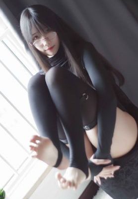 美女露出尿口讓人摸_BD高清免費觀看